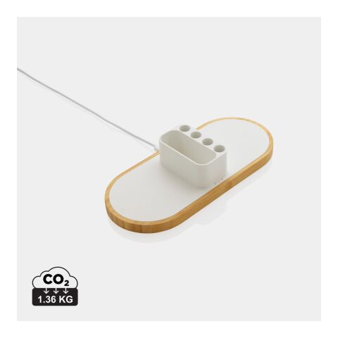 Werbeartikel Ontario 10W Dual Charger aus FSC® Bambus & RCS Recycled Plastik – weiss – mit Logo bedruckt