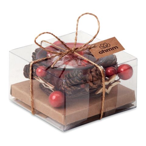 Kerzenhalter in weihnachtlicher Deko