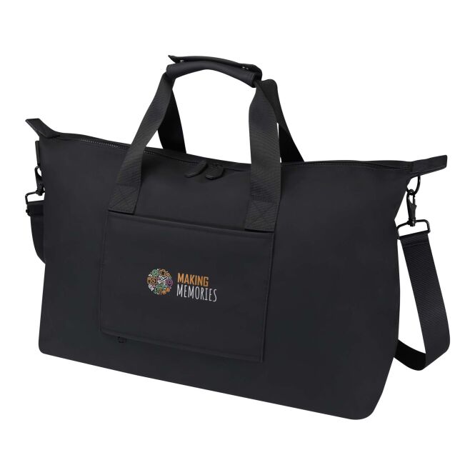 Mitarbeitergeschenk Reisetasche Turner – schwarz – mit Logodruck 51% GRS-rPET 36L 15,6Zoll Laptopfach nachhaltiger Reisebegleiter