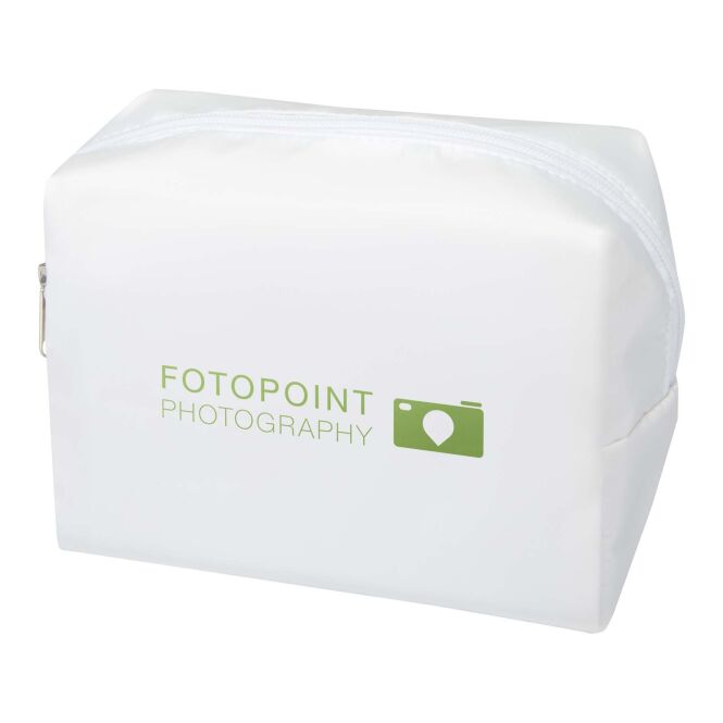 Mitarbeitergeschenk Kulturtasche Muse – elfenbeinweiss – mit 48h Express-Logodruck 100% GRS recyceltes Polyester nachhaltiges Reiseetui