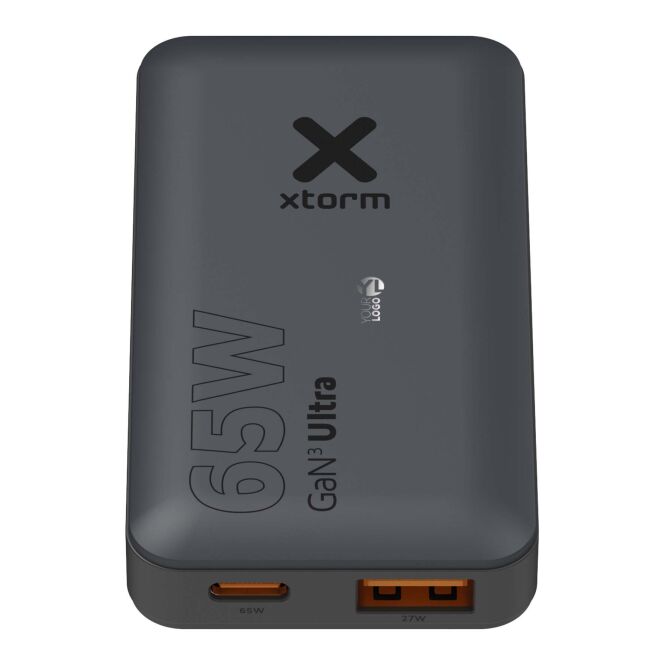 Firmengeschenk Schnellladegerät Xtorm 65W GaN³ – schwarz – mit Logo bedruckt 48h Express-Druck USB-C PD für das weltweite Business