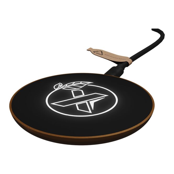 Firmengeschenk Wireless Charger SCX.design W13 – braun – mit Gravur 48h Express-Gravur 10W nachhaltig für das Homeoffice