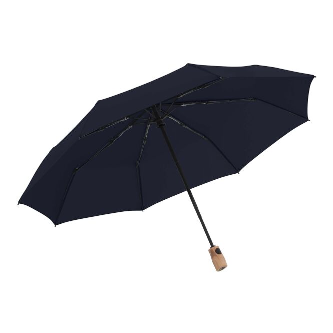 Firmengeschenk Taschenschirm Knirps Timber – marineblau – mit Logodruck, Buchenholzgriff & rPET-Schirmdach kompakter Regenschirm