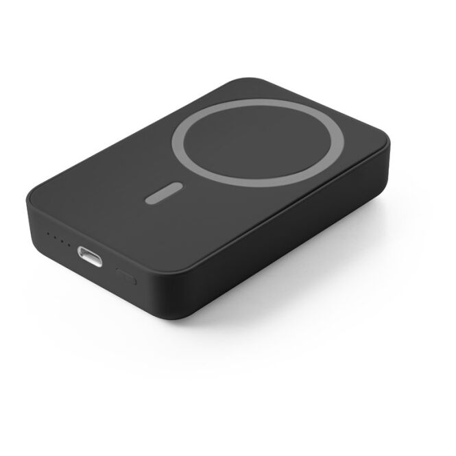 Firmengeschenk Powerbank AMPERE 10 – schwarz – mit Logo bedruckt 10.000 mAh 15W Wireless Charger USB-C für Mitarbeiter-Onboarding