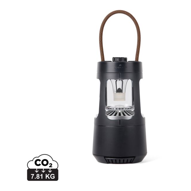 Mitarbeitergeschenk Campingleuchte Nordic Drift Everest – schwarz – mit Logo bedruckt 10W-Lautsprecher 33% recycelt IPX4 Outdoor-Licht