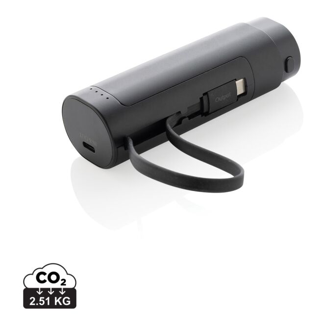 Kundengeschenk Powerbank CycleCell – schwarz – mit Logo bedruckt 5.000 mAh USB-C nachhaltig recycelt für das Mitarbeiter-Onboarding
