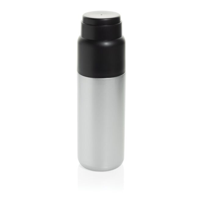 Kundengeschenk Thermocup RCS – silber – mit Logodruck 500ml nachhaltige vakuumisolierte Thermosflasche für das Mitarbeiter-Onboarding
