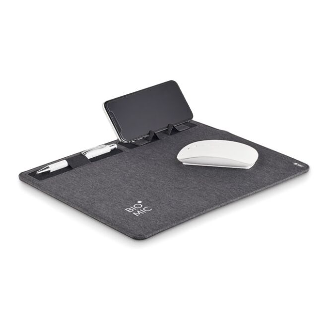 Werbeartikel 2tone Mousepad – dunkelgrau – mit Logo bedruckt, nachhaltig aus rPET, induktive 10W Ladestation & Halter für Büroausstattung