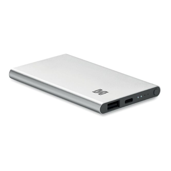Premium-Werbeartikel Powerbank 4000 mAh – mattsilber – lasergraviert 5V/2A mit USB-C für das Mitarbeiter-Onboarding