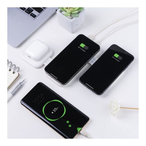 3188 | Xoopar Trafold 3 Wireless charger 15W Weiss | ohne Werbeanbringung | Nicht verfügbar | Nicht verfügbar | Nicht verfügbar