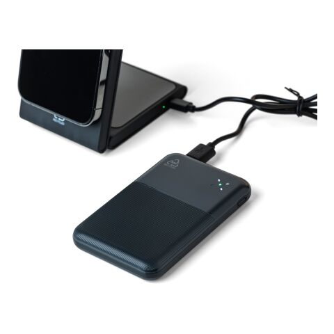 Recycelte ABS-Powerbank Tavi Schwarz | ohne Werbeanbringung | Nicht verfügbar | Nicht verfügbar