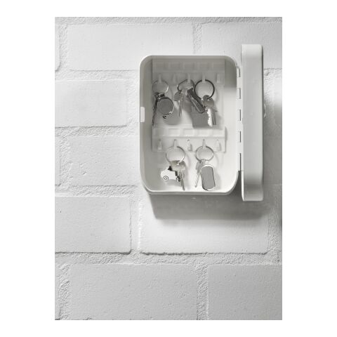 Schlüsselanhänger &#039;Racer&#039; aus Metall Silber | ohne Werbeanbringung | Nicht verfügbar | Nicht verfügbar