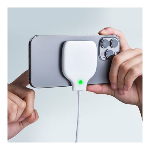 Xoopar PD Magnetic Wireless Charger Weiss | ohne Werbeanbringung | Nicht verfügbar | Nicht verfügbar | Nicht verfügbar