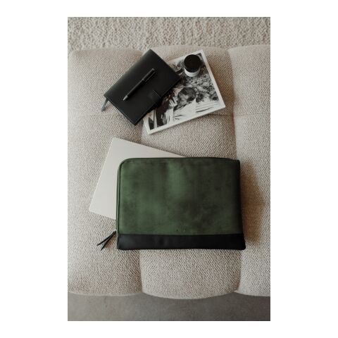 VINGA Marlow 16" Laptop Sleeve aus RCS recyceltem Polyester grün-schwarz